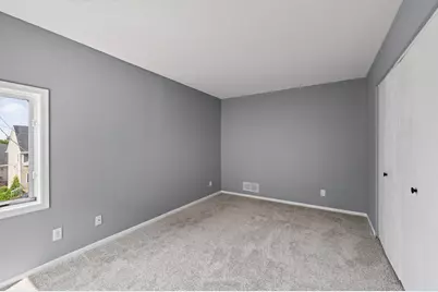 25 Stevens Street E, Saint Paul, MN 55107 - Photo 24