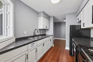 25 Stevens St E, Saint Paul, MN 55107 - Photo 16