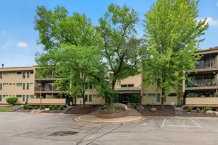 12600 Parkwood Dr, Burnsville, MN 55337 - Photo 2
