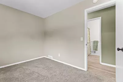 5375 Matterhorn Drive NE, Fridley, MN 55421 - Photo 38