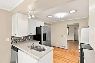 4076 Ensign Ave N, New Hope, MN 55427 - Photo 10