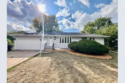 2021 Chambers Street, Maplewood, MN 55109 - Photo 1