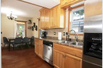 4142 Upton Avenue N, Minneapolis, MN 55412 - Photo 12