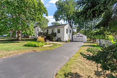 8227 Blaisdell Avenue S, Bloomington, MN 55420 - Photo 2
