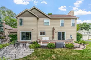 13547 Essex Ct, Eden Prairie, MN 55347 - Photo 2
