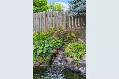 13547 Essex Court, Eden Prairie, MN 55347 - Photo 6