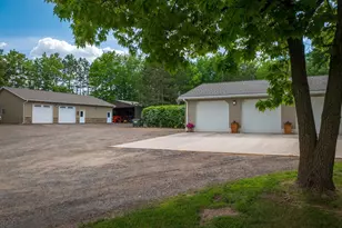 38813 Fox Rd, Hinckley, MN 55037 - Photo 2