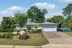 341 Burntside Dr, Golden Valley, MN 55422 - Photo 42