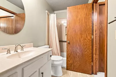 7232 Woodstock Drive, Bloomington, MN 55438 - Photo 20