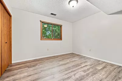 7232 Woodstock Drive, Bloomington, MN 55438 - Photo 28
