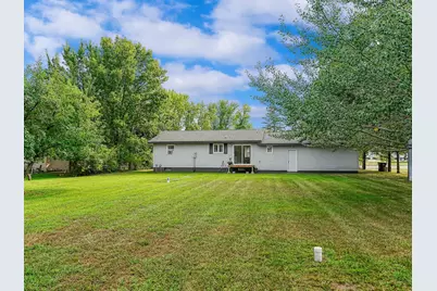 452 4th St NW, Perham, MN 56573 - Photo 6