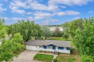 452 4th St NW, Perham, MN 56573 - Photo 4