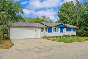 452 4th St NW, Perham, MN 56573 - Photo 2