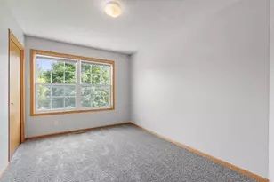 9290 Creek Way, Savage, MN 55378 - Photo 28