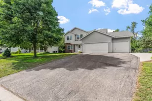 9290 Creek Way, Savage, MN 55378 - Photo 52
