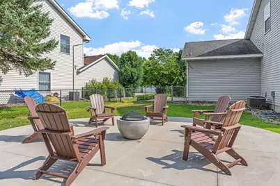 9290 Creek Way, Savage, MN 55378 - Photo 48