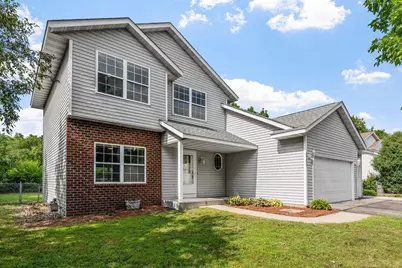 9290 Creek Way, Savage, MN 55378 - Photo 2