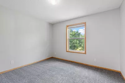 9290 Creek Way, Savage, MN 55378 - Photo 32