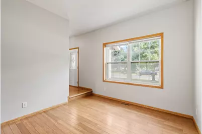 9290 Creek Way, Savage, MN 55378 - Photo 20