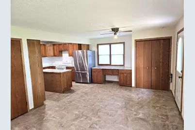 60247 State Highway 19, Winthrop, MN 55396 - Photo 6