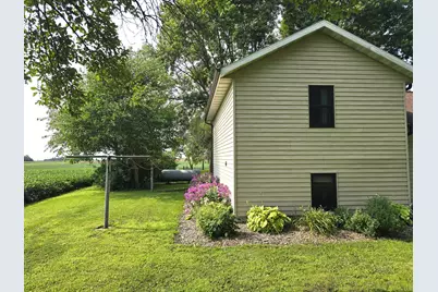 60247 State Highway 19, Winthrop, MN 55396 - Photo 54
