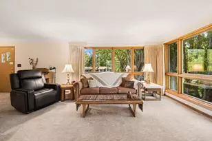 2001 Herschel St, Roseville, MN 55113 - Photo 10