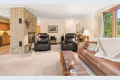 2001 Herschel Street, Roseville, MN 55113 - Photo 12
