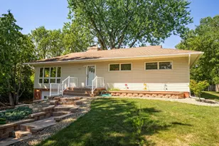 2001 Herschel St, Roseville, MN 55113 - Photo 6