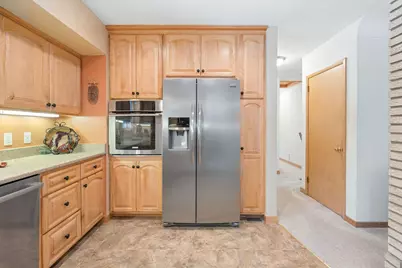 2001 Herschel Street, Roseville, MN 55113 - Photo 20
