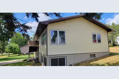 305 E Summit Street, Battle Lake, MN 56515 - Photo 8