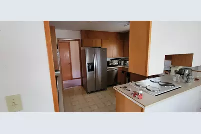 305 E Summit Street, Battle Lake, MN 56515 - Photo 16