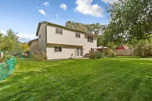 11770 Redwood St NW, Coon Rapids, MN 55448 - Photo 10