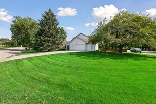 1965 Wenz Ave, Chaska, MN 55318 - Photo 38