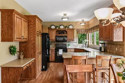 1965 Wenz Avenue, Chaska, MN 55318 - Photo 12