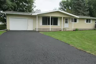 1390 6th Ave, Baldwin, WI 54002 - Photo 1