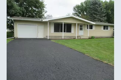 1390 6th Avenue, Baldwin, WI 54002 - Photo 2