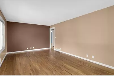 7015 W 24th Street, Saint Louis Park, MN 55426 - Photo 10