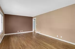 7015 W 24th St, Saint Louis Park, MN 55426 - Photo 10