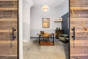 250 Park Ave, Minneapolis, MN 55415 - Photo 14