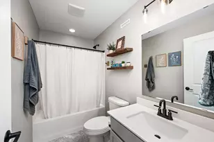 4864 Avery Ct, Eagan, MN 55123 - Photo 16