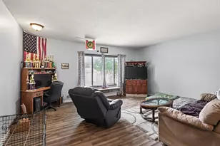 5017-5019 Shoreline Dr, Mound, MN 55364 - Photo 10
