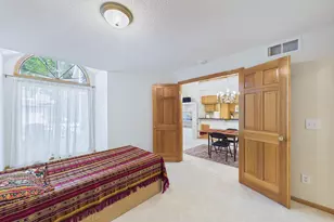 1744 Maple Court, Falcon Heights, MN 55113 - Photo 14