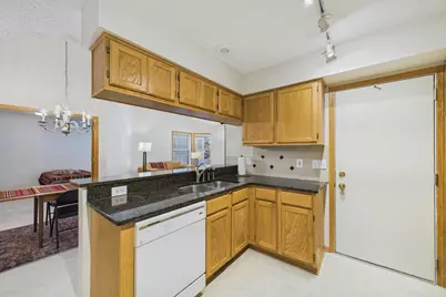 1744 Maple Court, Falcon Heights, MN 55113 - Photo 10