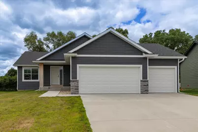 3661 Meadow Sage Court SE, Rochester, MN 55904 - Photo 2