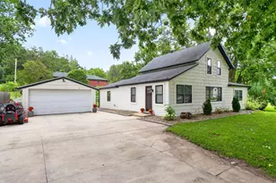 330 1st Ave NE, Oronoco, MN 55960 - Photo 1