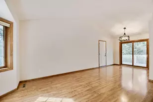 4075 Valentine Crest Rd, Arden Hills, MN 55112 - Photo 2