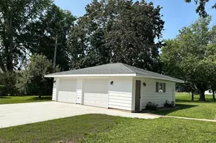 530 1st St, Fountain, MN 55935 - Photo 14