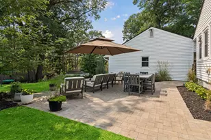 17901 Covington Rd, Minnetonka, MN 55345 - Photo 2