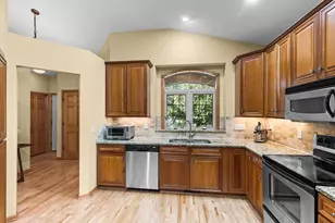 14021 45th Ave N, Plymouth, MN 55446 - Photo 6