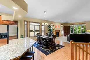 14021 45th Ave N, Plymouth, MN 55446 - Photo 10